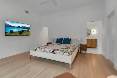 1838 Alta Vista Street Sarasota FL 34236