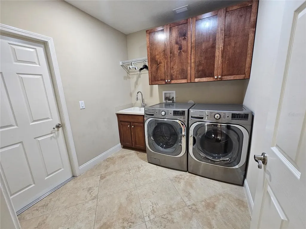 2802 Devonoak Boulevard Land O Lakes FL 34638