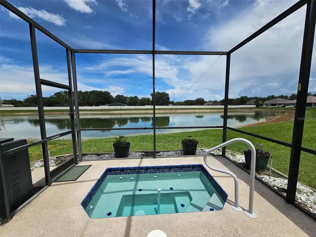 2802 Devonoak Boulevard Land O Lakes FL 34638