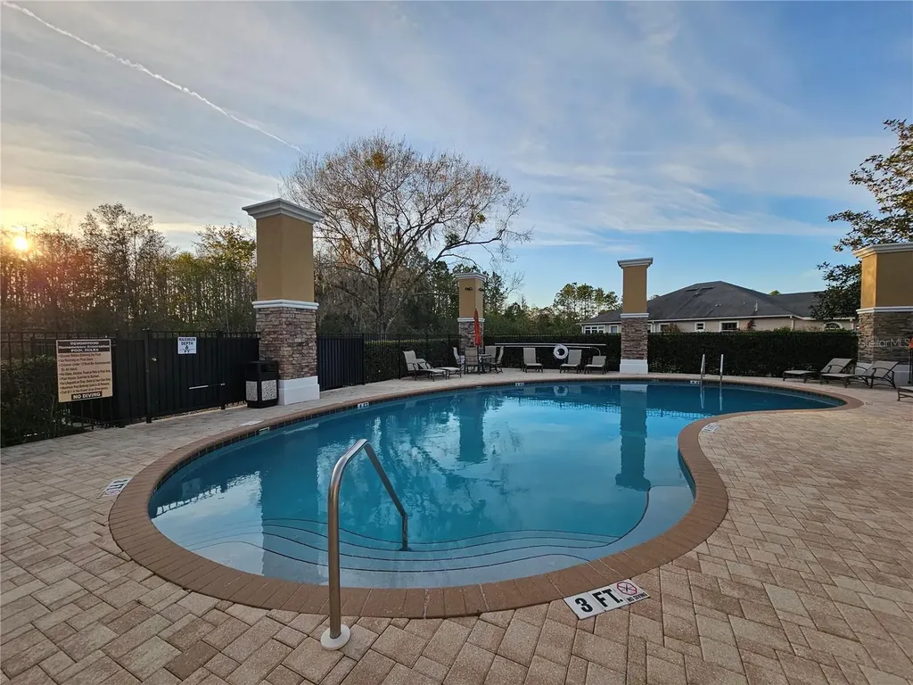 2802 Devonoak Boulevard Land O Lakes FL 34638