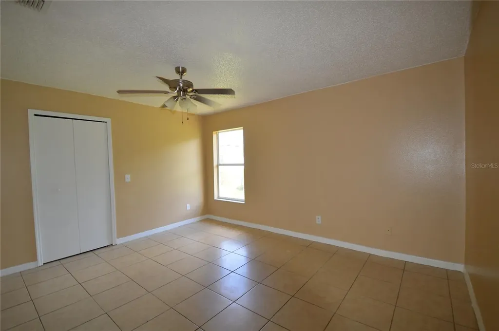 1207 Atlantic Court Kissimmee FL 34759
