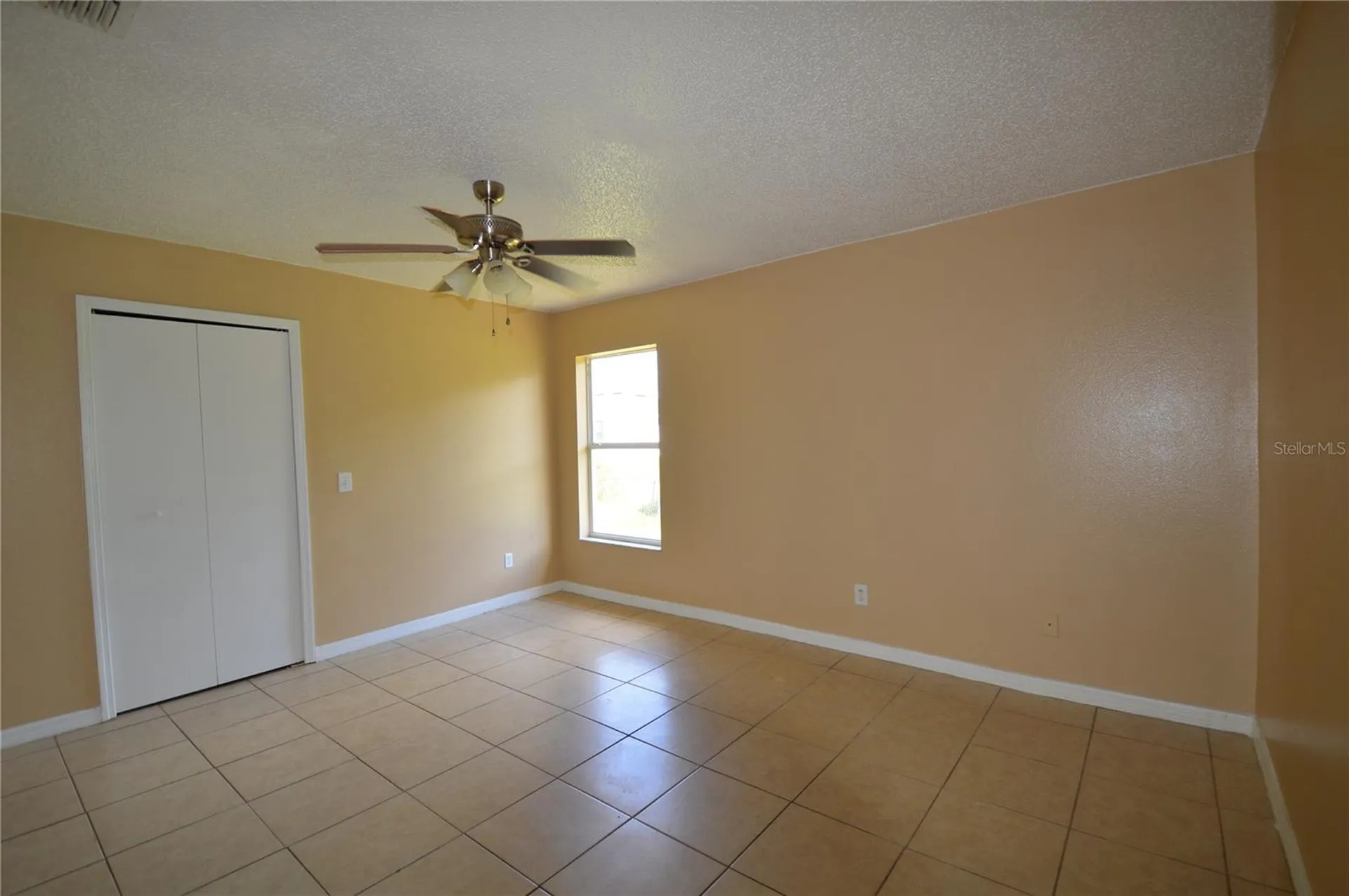 1207 Atlantic Court Kissimmee FL 34759