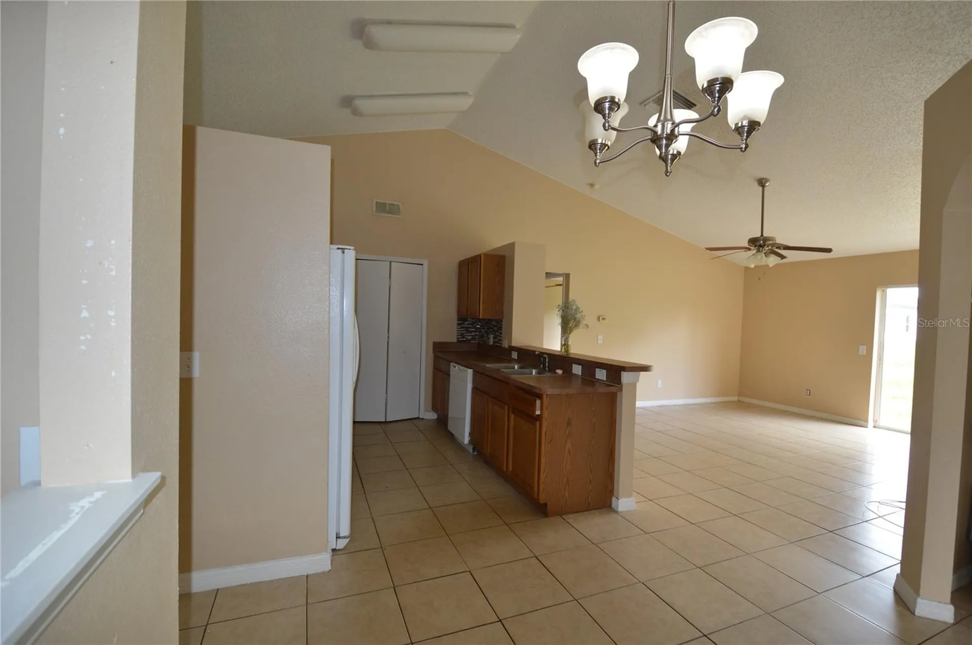 1207 Atlantic Court Kissimmee FL 34759