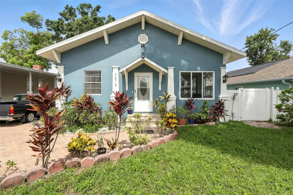 7012 N Hubert Avenue Tampa FL 33614