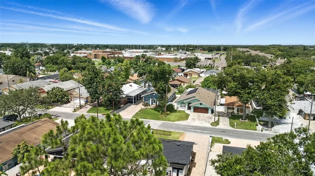 7012 N Hubert Avenue Tampa FL 33614