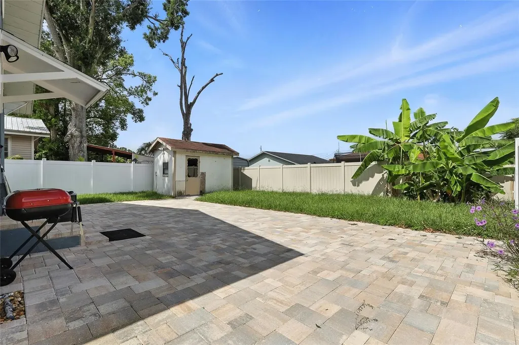 7012 N Hubert Avenue Tampa FL 33614