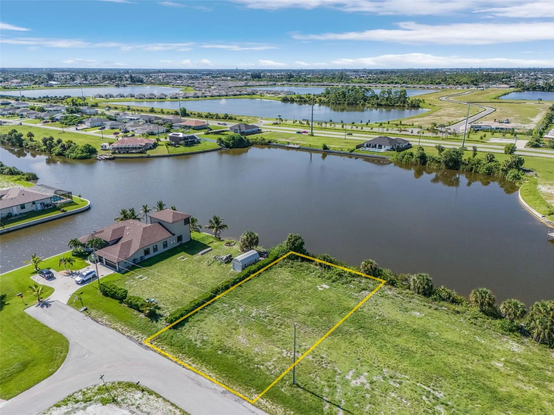 1216 NW 9th Street Cape Coral FL 33993