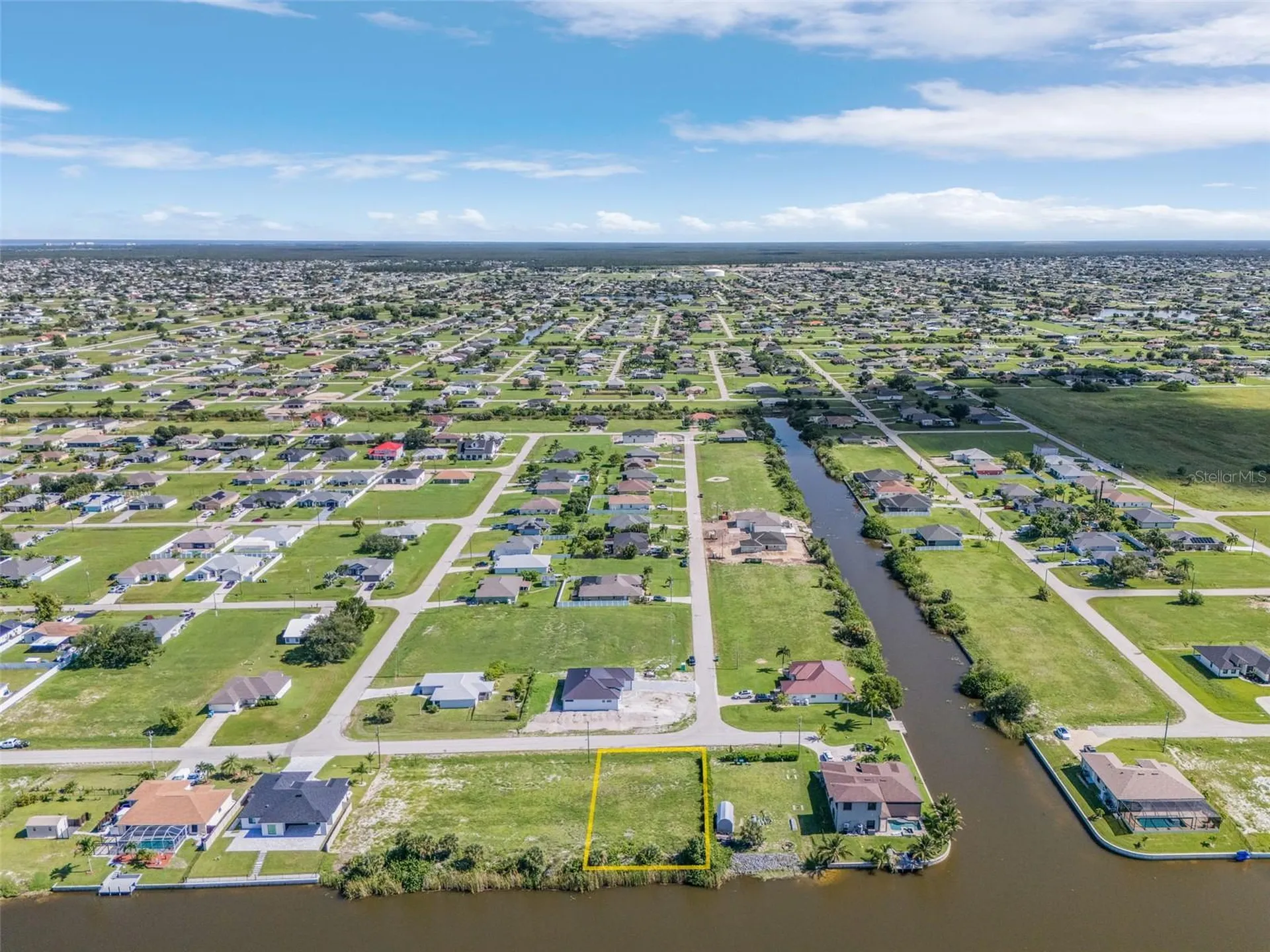 1216 NW 9th Street Cape Coral FL 33993
