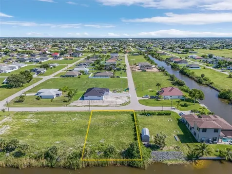 1216 NW 9th Street Cape Coral FL 33993