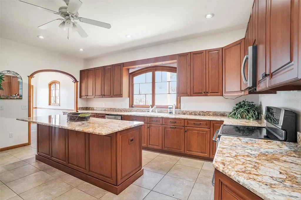 7715 Riverview Drive Riverview FL 33578