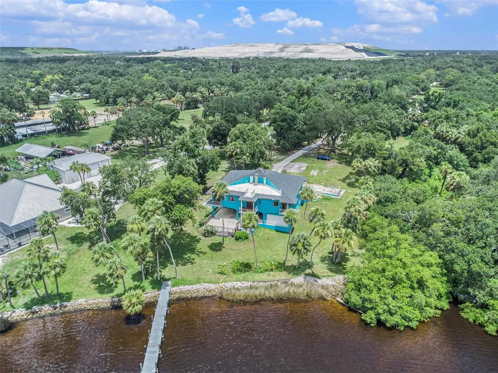 7715 Riverview Drive Riverview FL 33578