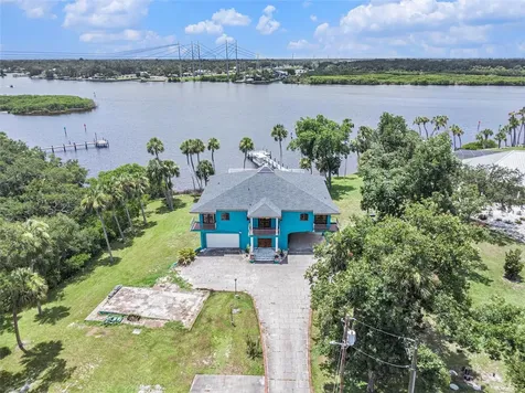 7715 Riverview Drive Riverview FL 33578
