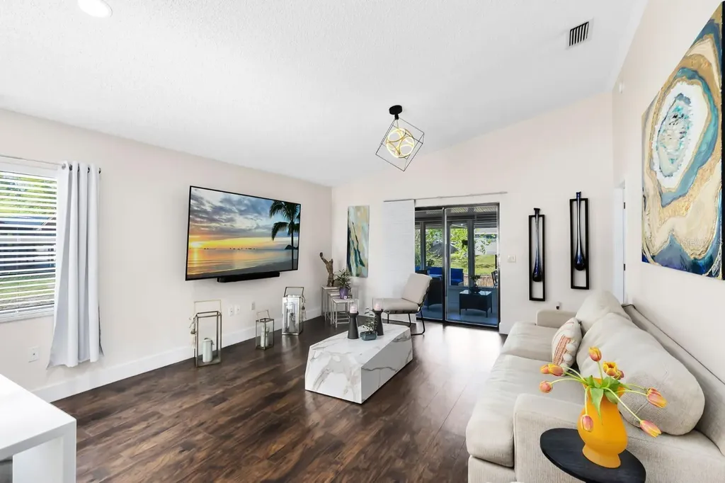 106 Edgewater Drive St Cloud FL 34769