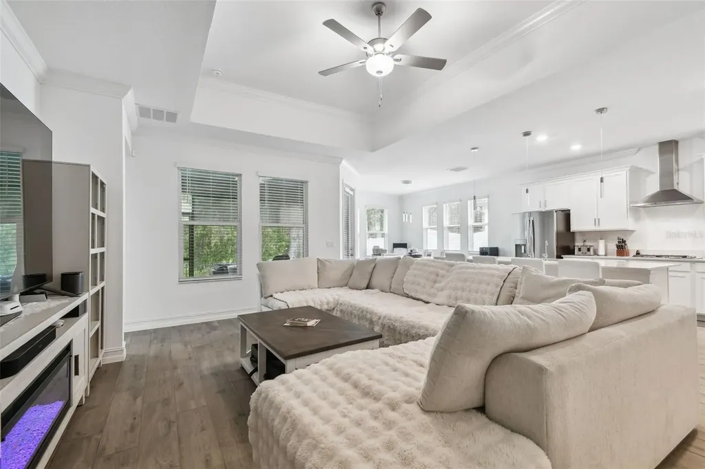 9810 Carabiner Way Land O Lakes FL 34637