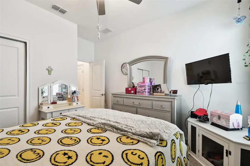 9810 Carabiner Way Land O Lakes FL 34637