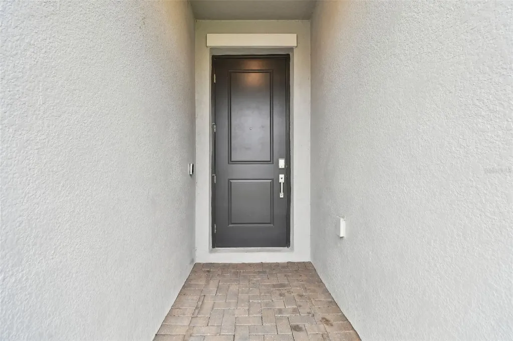 9810 Carabiner Way Land O Lakes FL 34637