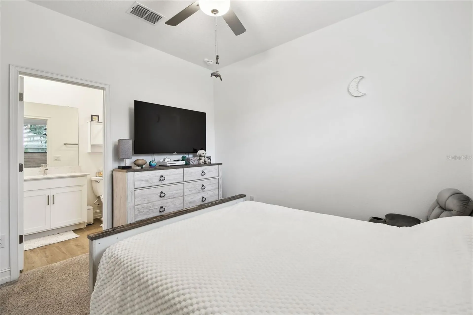 9810 Carabiner Way Land O Lakes FL 34637