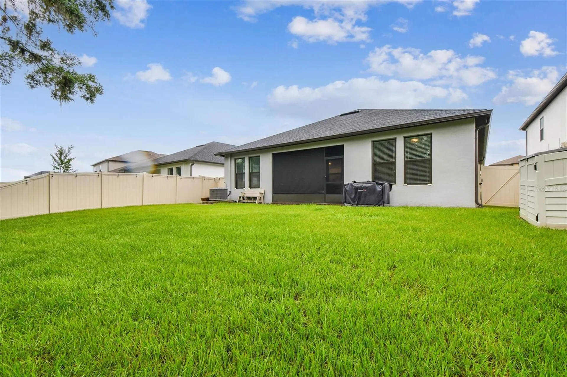 9810 Carabiner Way Land O Lakes FL 34637