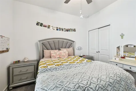 9810 Carabiner Way Land O Lakes FL 34637