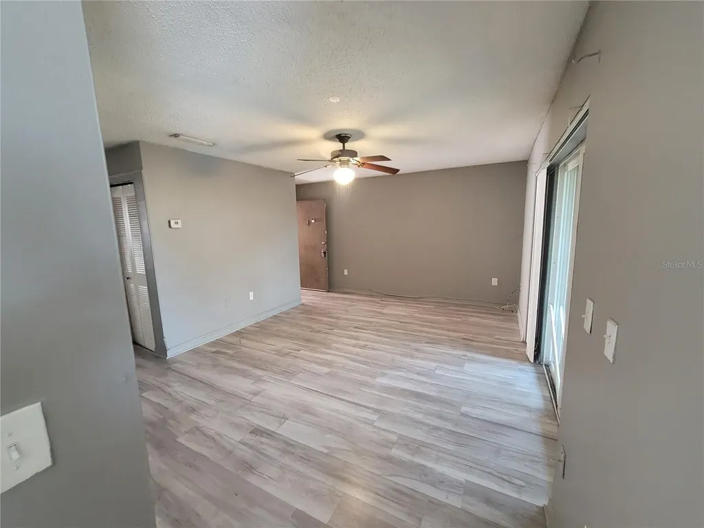 303 E Whitehall Court Tampa FL 33604