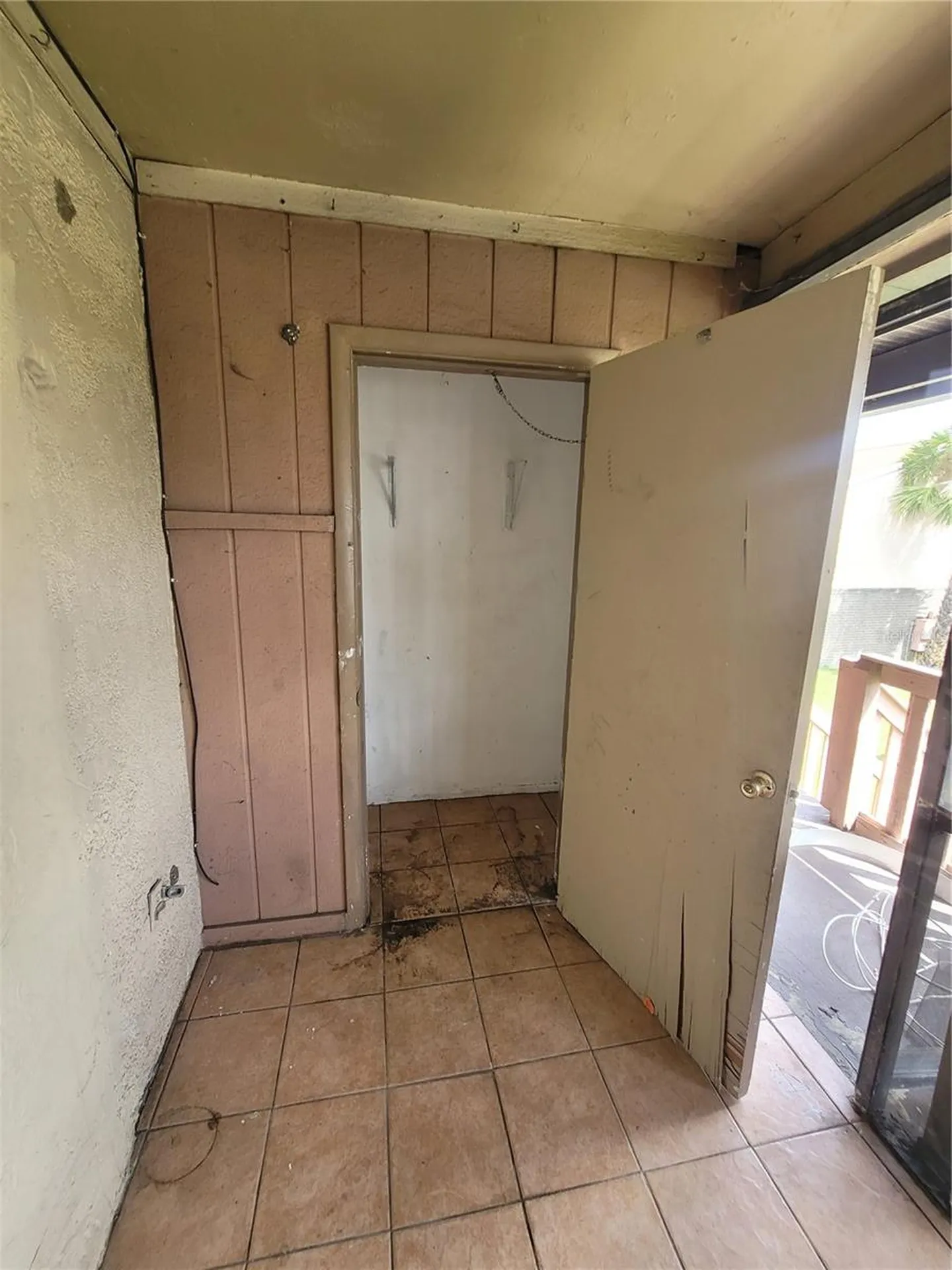 303 E Whitehall Court Tampa FL 33604