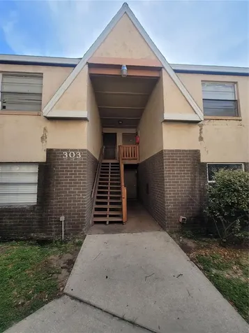 303 E Whitehall Court Tampa FL 33604