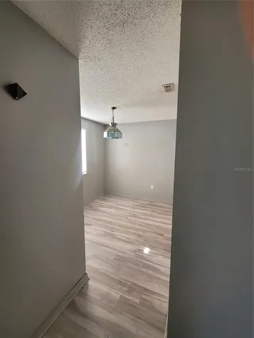 303 E Whitehall Court Tampa FL 33604