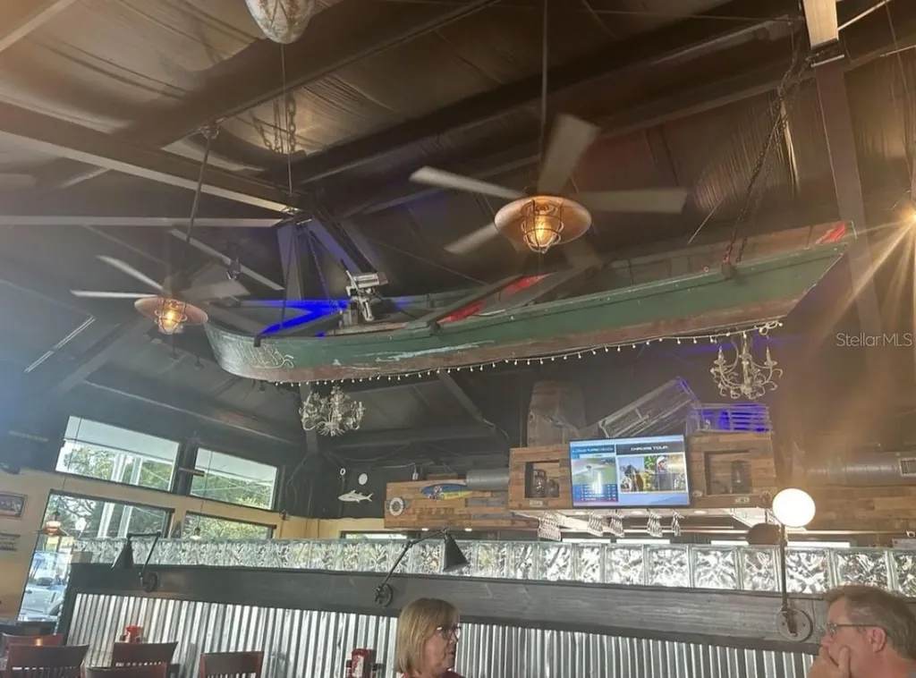 606 N Pinellas Avenue Tarpon Springs FL 34689