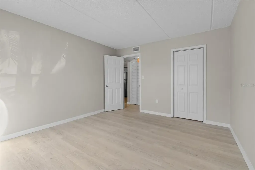 464 N Paula Drive Dunedin FL 34698