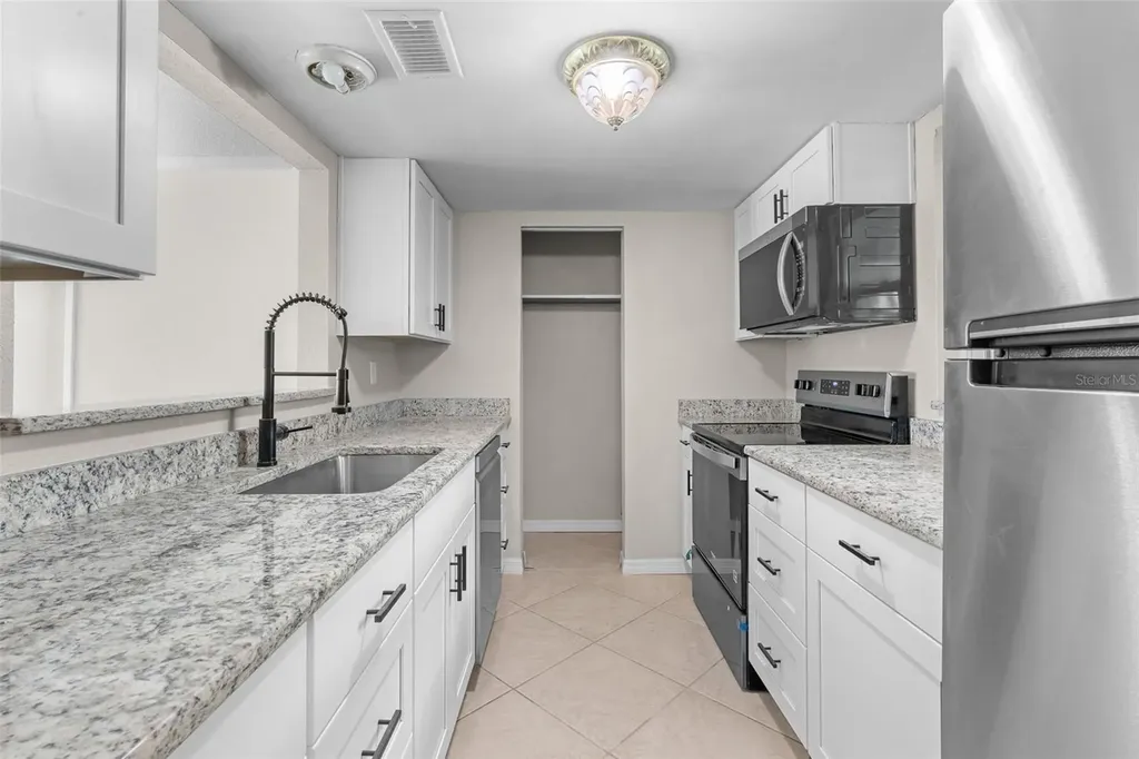 464 N Paula Drive Dunedin FL 34698