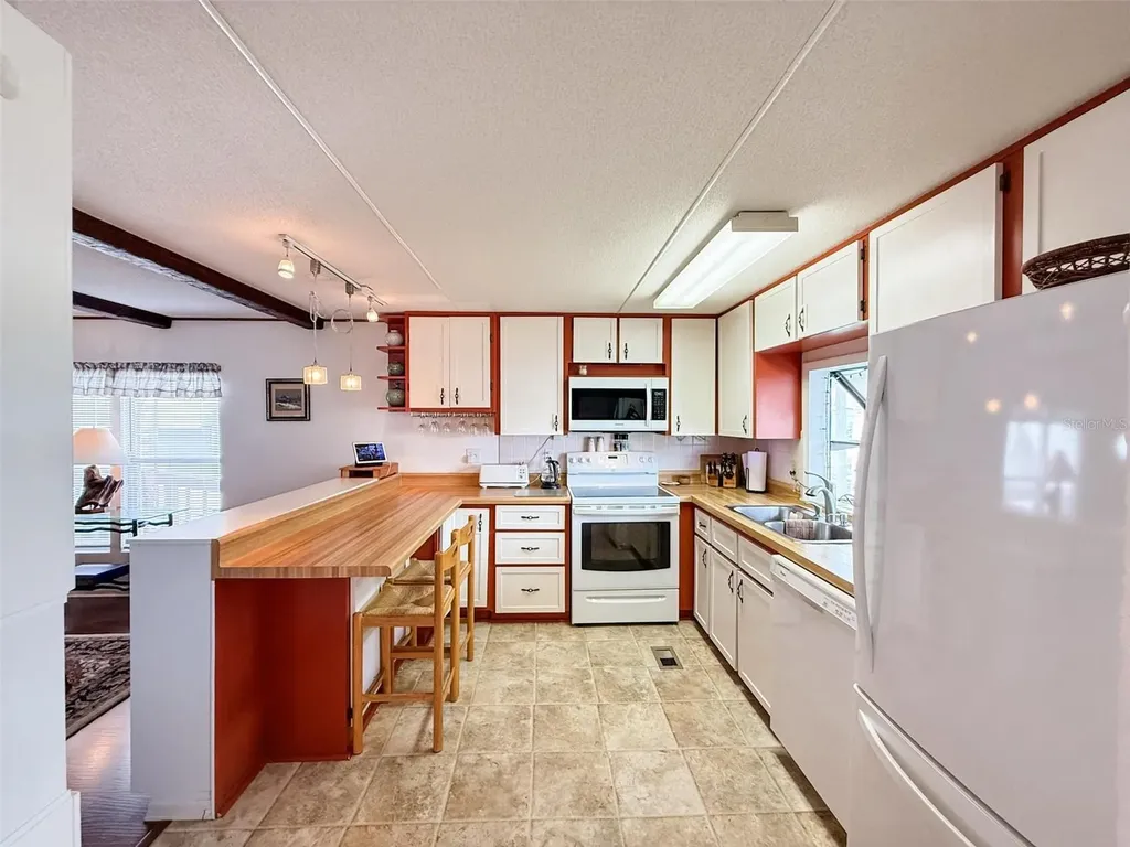 1401 W Highway 50 Clermont FL 34711
