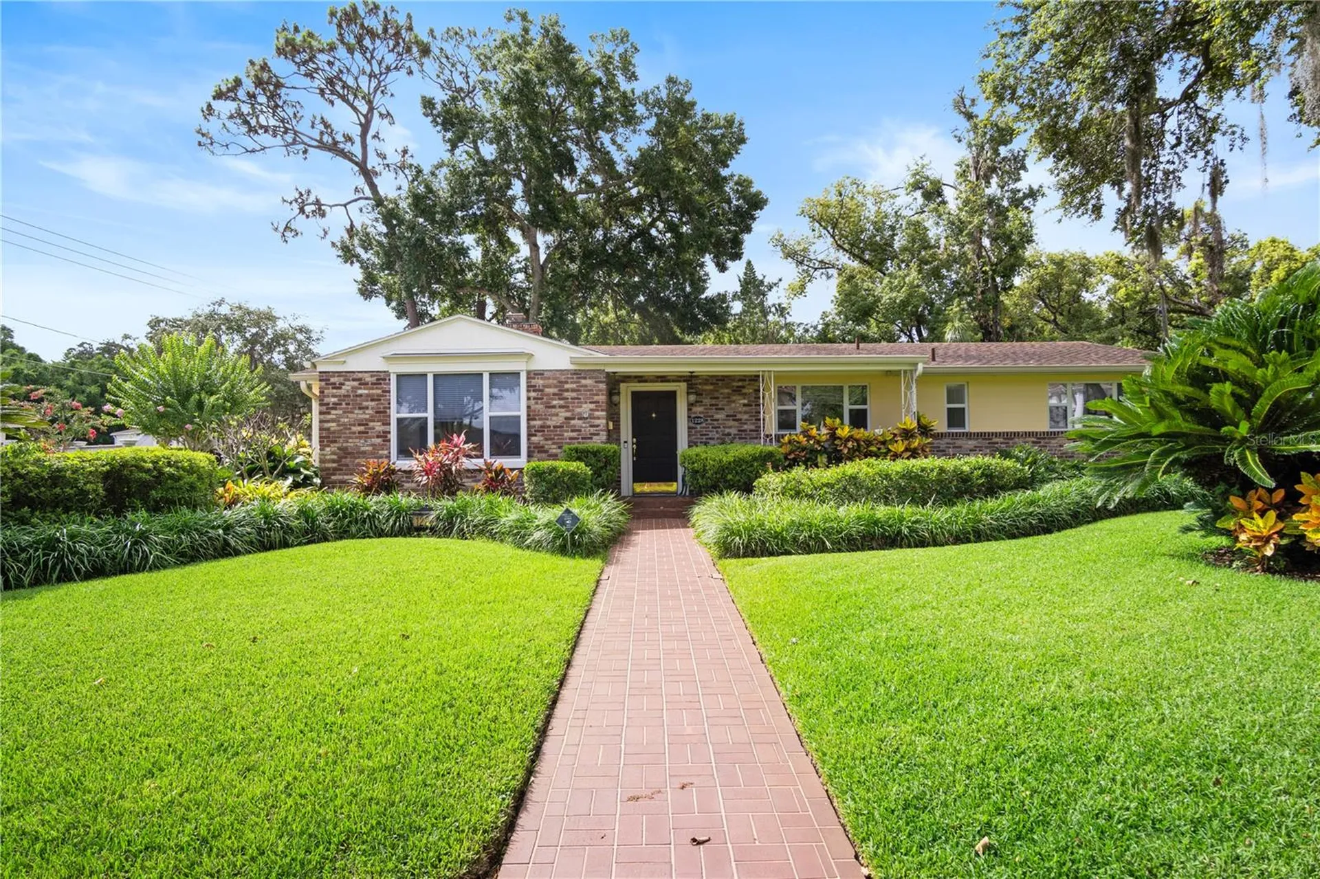 1228 Spring Lake Drive Orlando FL 32804