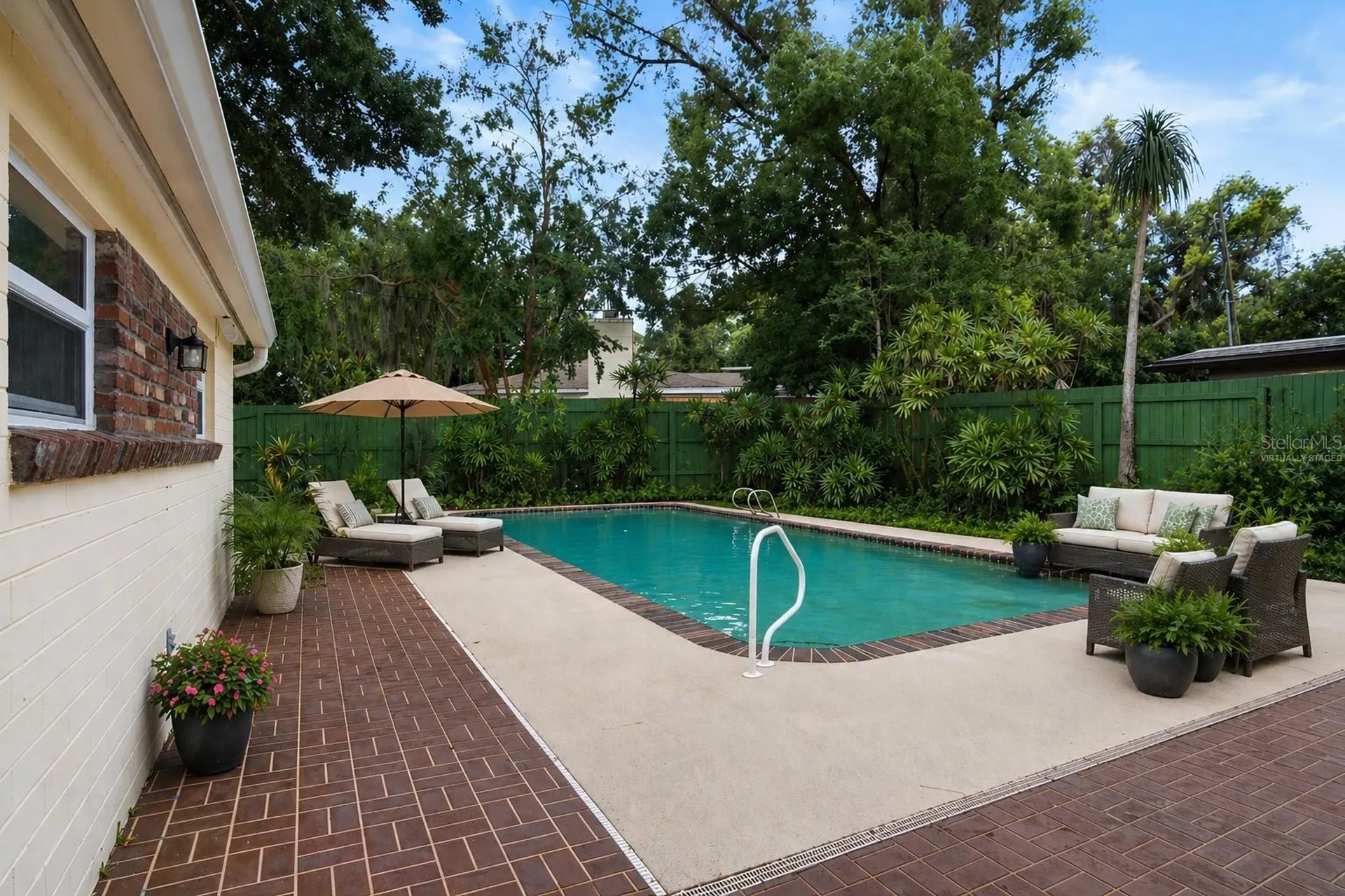 1228 Spring Lake Drive Orlando FL 32804