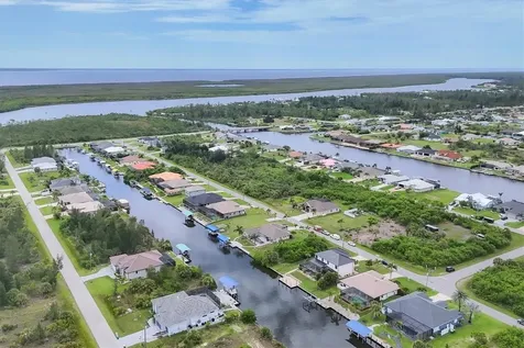 15530 Aqua Circle Port Charlotte FL 33981