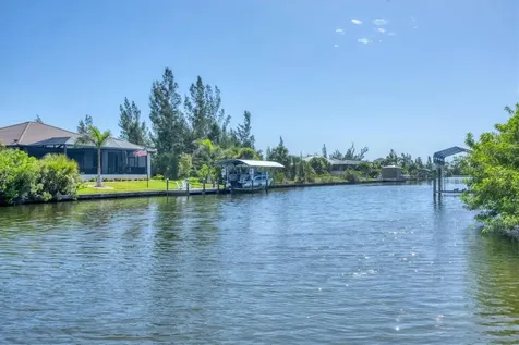 15530 Aqua Circle Port Charlotte FL 33981