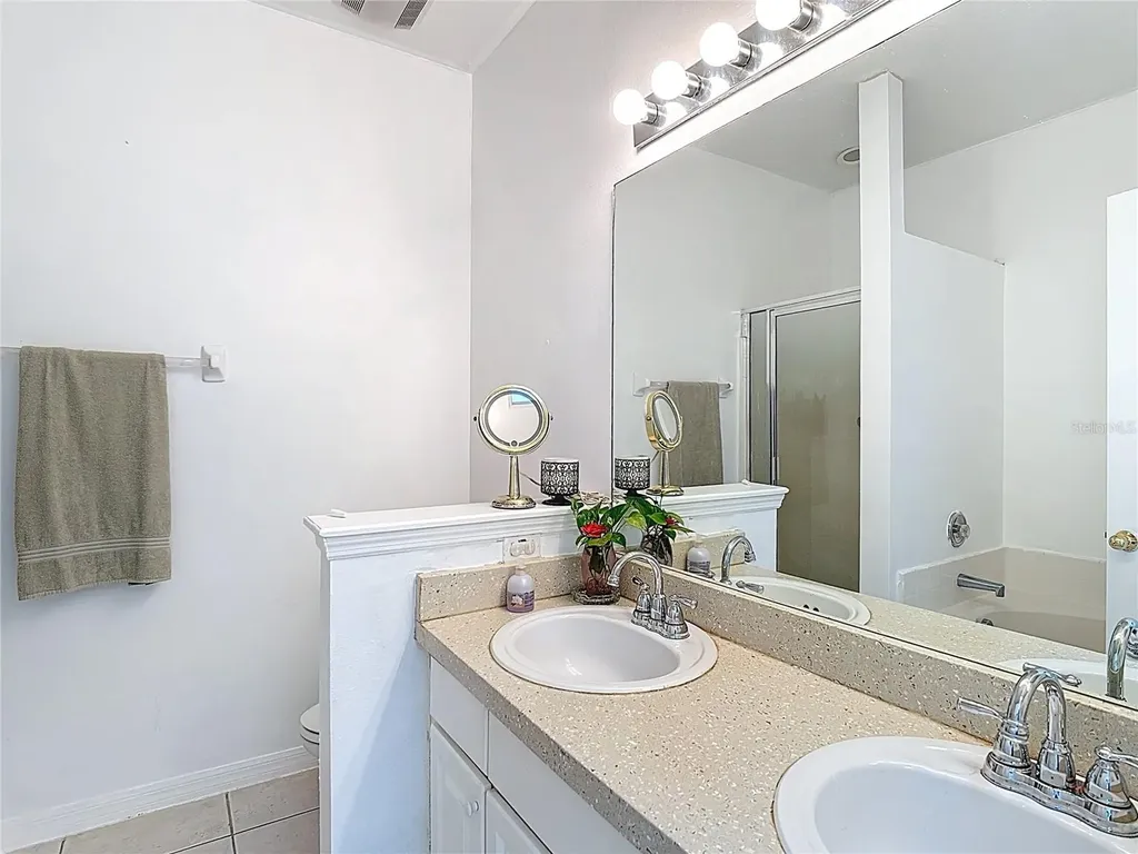 799 Hacienda Circle Kissimmee FL 34741