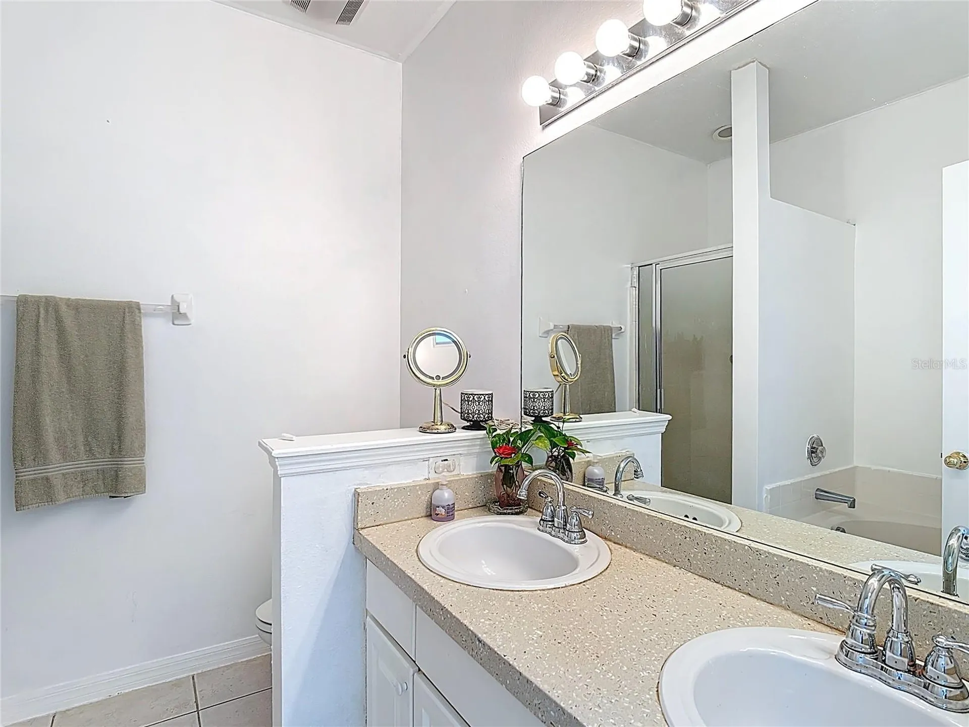 799 Hacienda Circle Kissimmee FL 34741