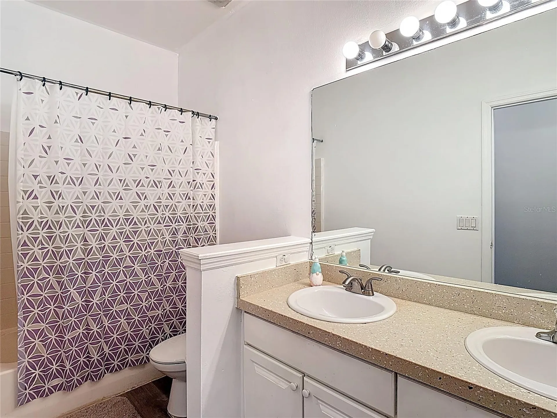 799 Hacienda Circle Kissimmee FL 34741