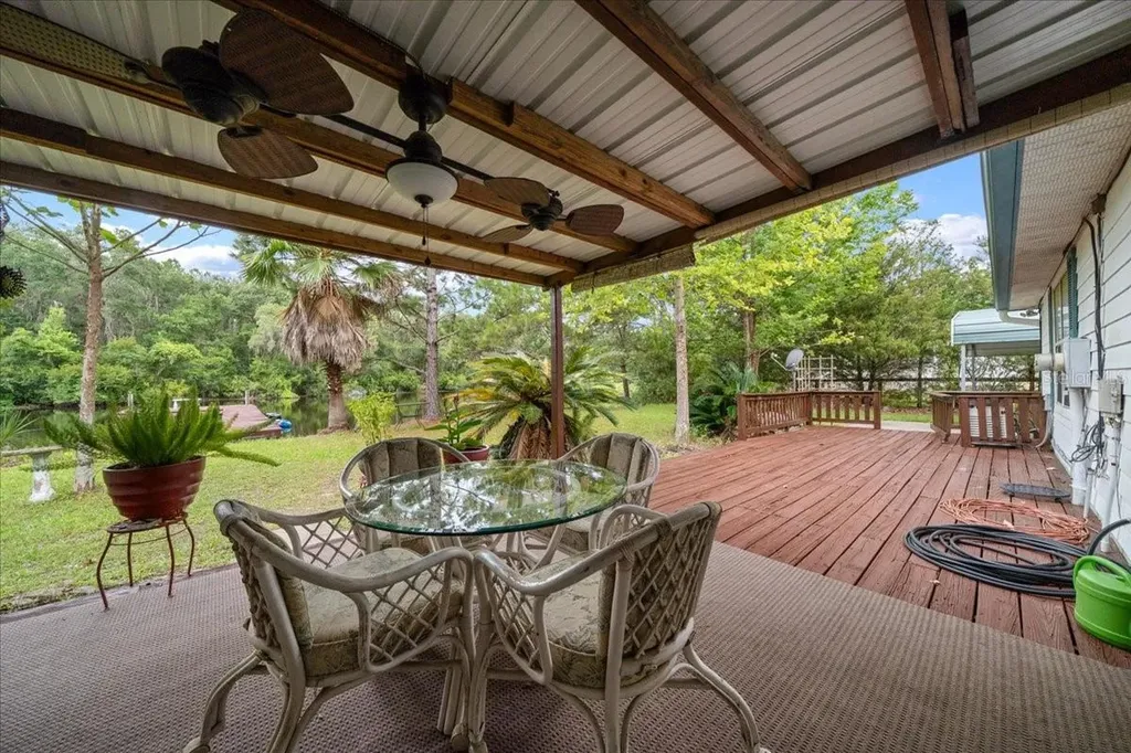 203 NW Highway 441 Micanopy FL 32667
