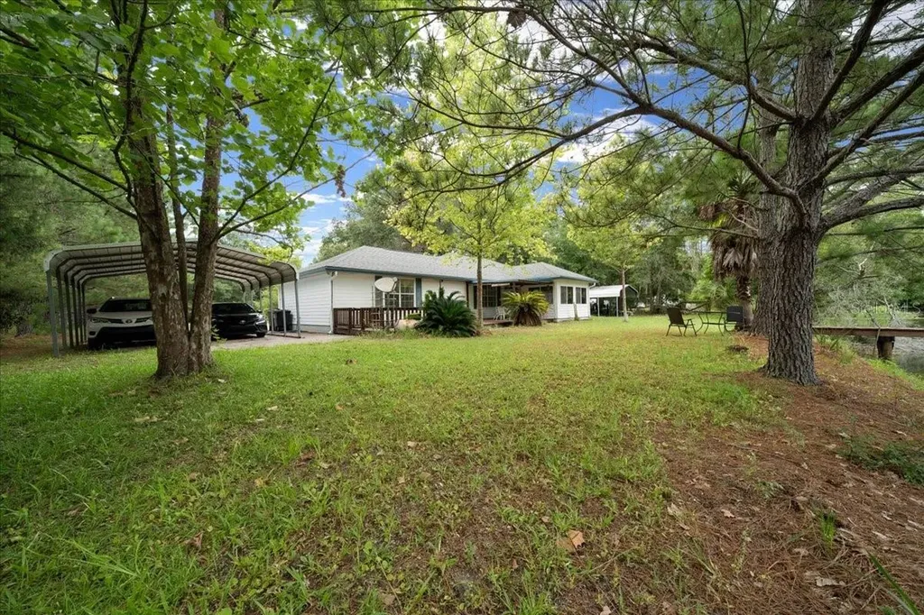 203 NW Highway 441 Micanopy FL 32667