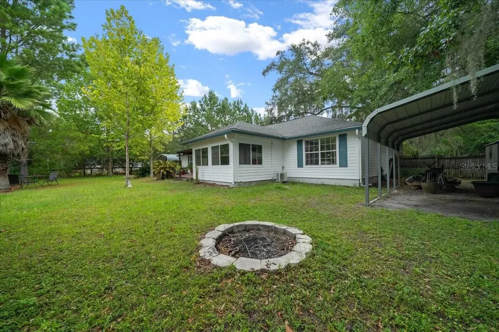 203 NW Highway 441 Micanopy FL 32667