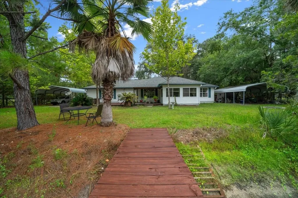 203 NW Highway 441 Micanopy FL 32667