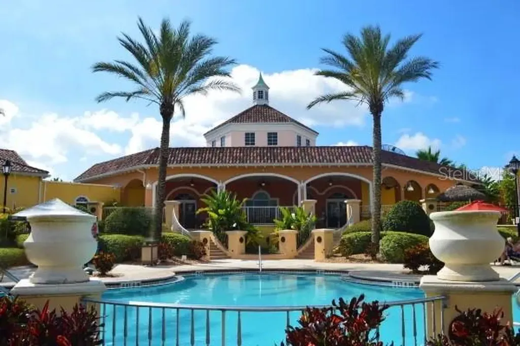 2020 Calabria Avenue Davenport FL 33897