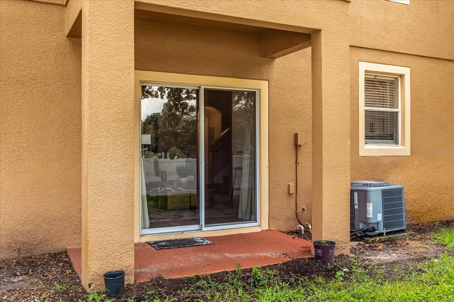 2020 Calabria Avenue Davenport FL 33897