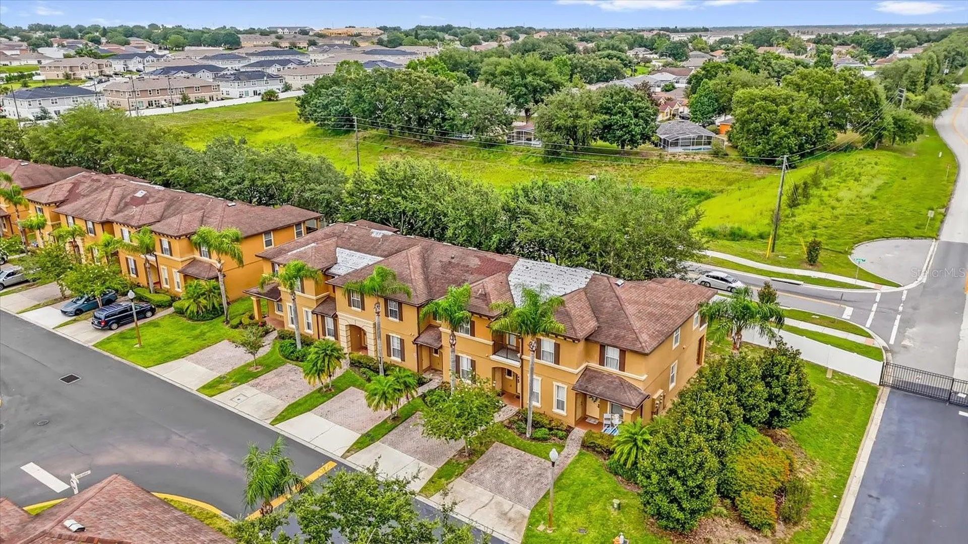 2020 Calabria Avenue Davenport FL 33897