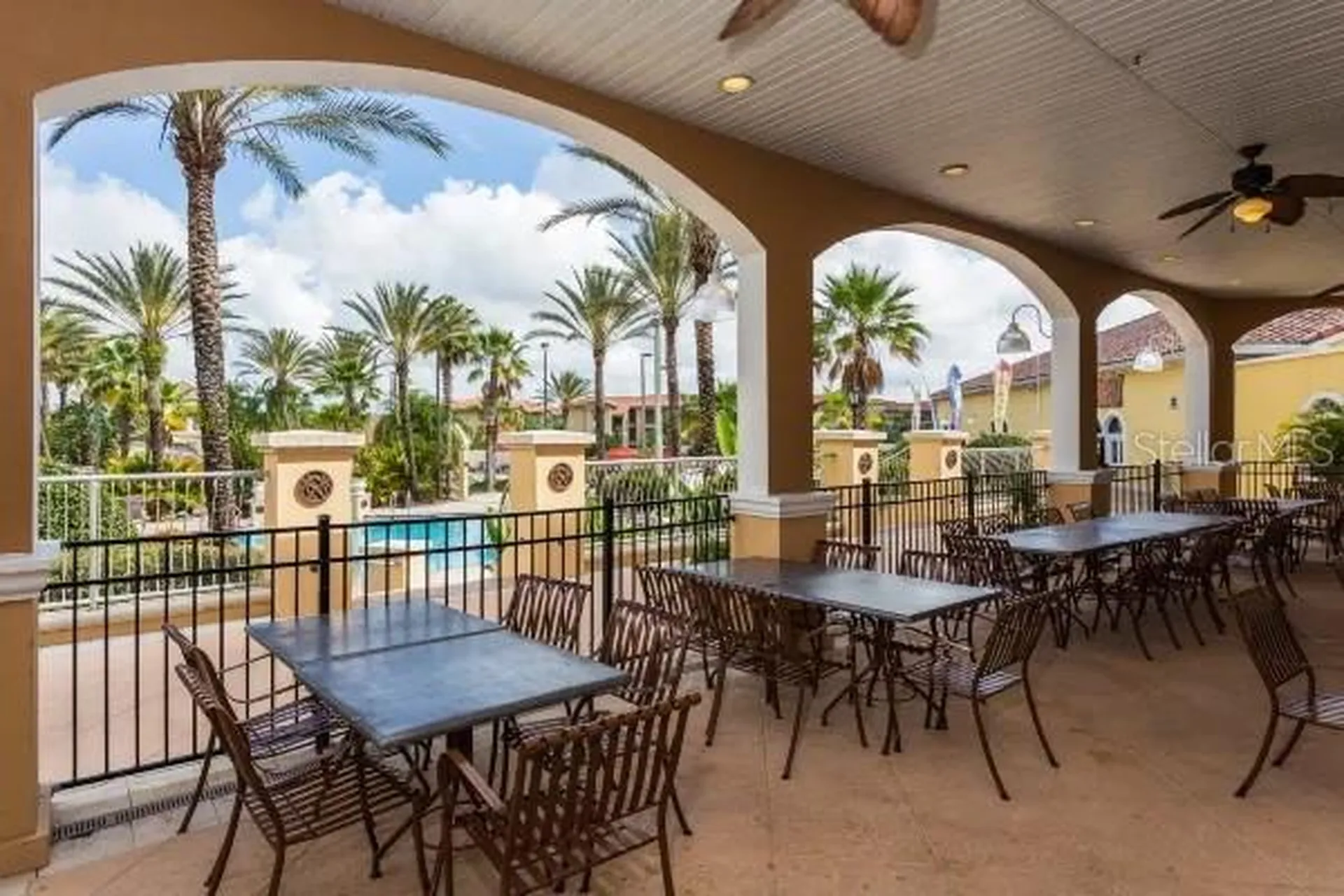 2020 Calabria Avenue Davenport FL 33897