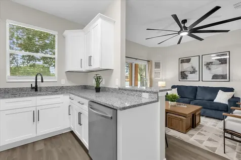 2020 Calabria Avenue Davenport FL 33897