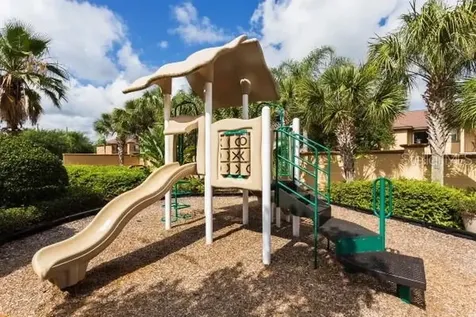 2020 Calabria Avenue Davenport FL 33897
