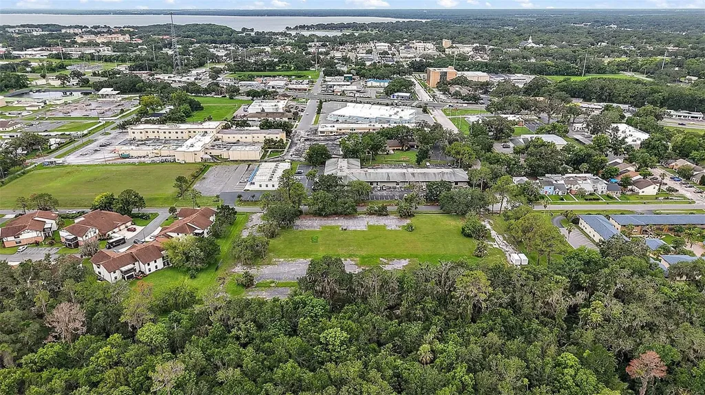 W Oak Terrace Drive Leesburg FL 34748