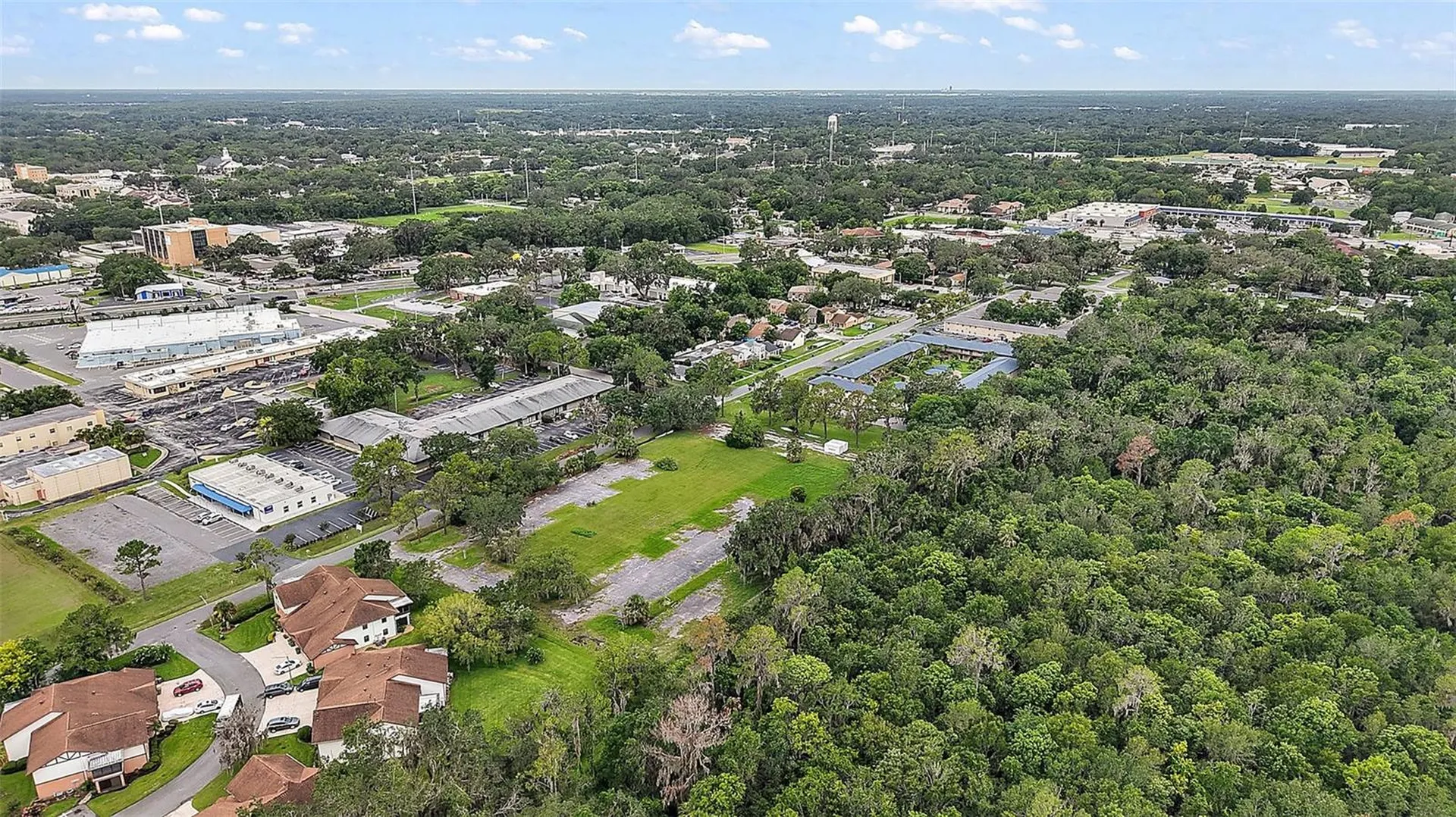 W Oak Terrace Drive Leesburg FL 34748